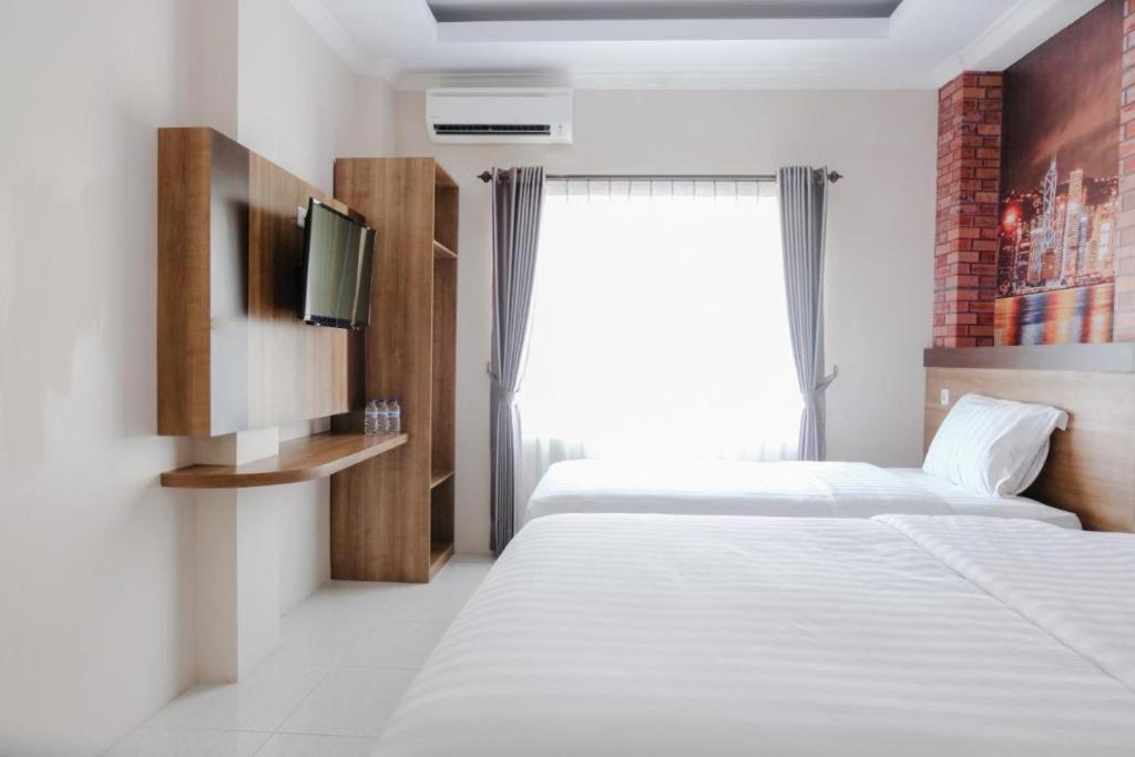 Noura Guest House Syariah Μαλάνγκ Εξωτερικό φωτογραφία